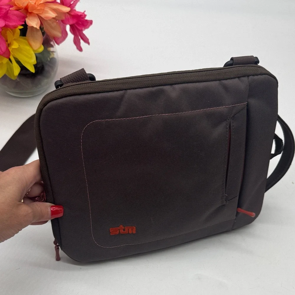 STM Brown Crossbody Tablet Bag MCB9205P